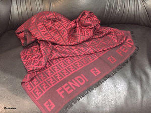 Палантин женский FENDI (64)